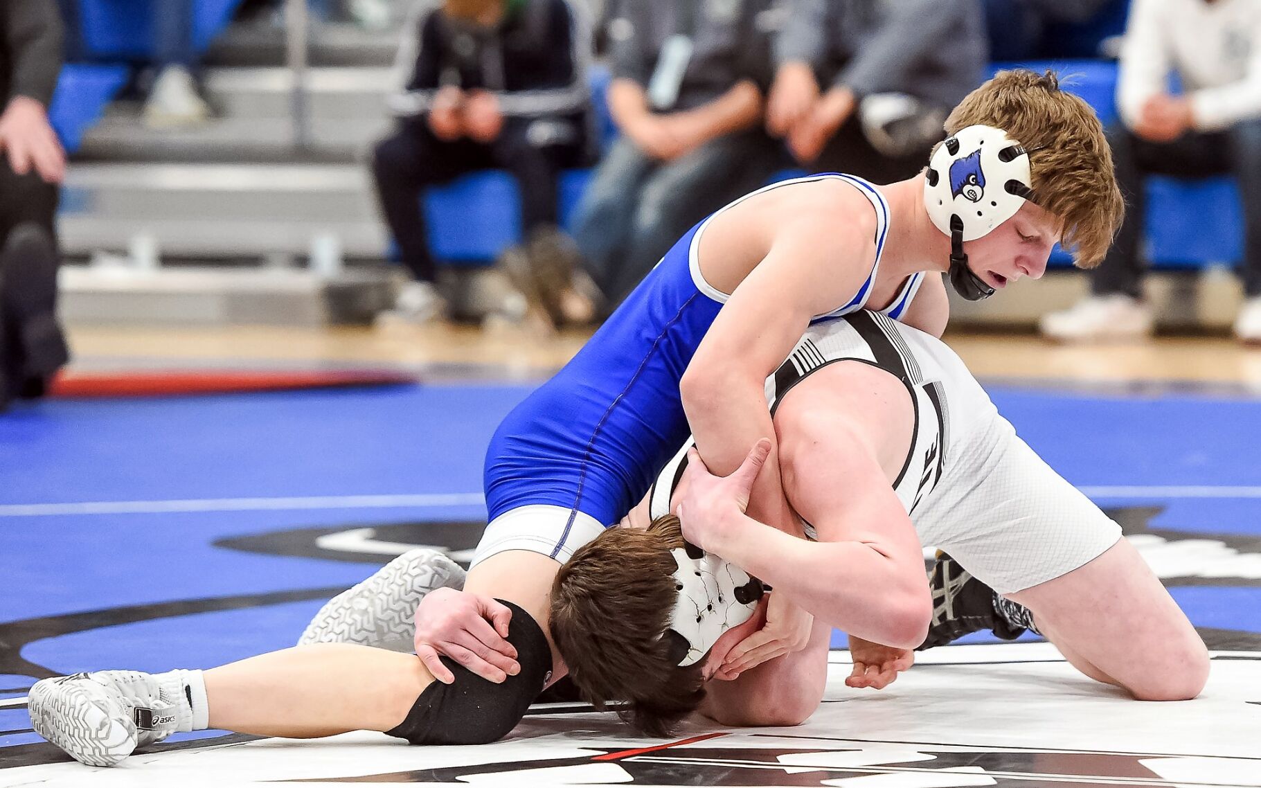 Class 4 District 2 boys wrestling tournament
